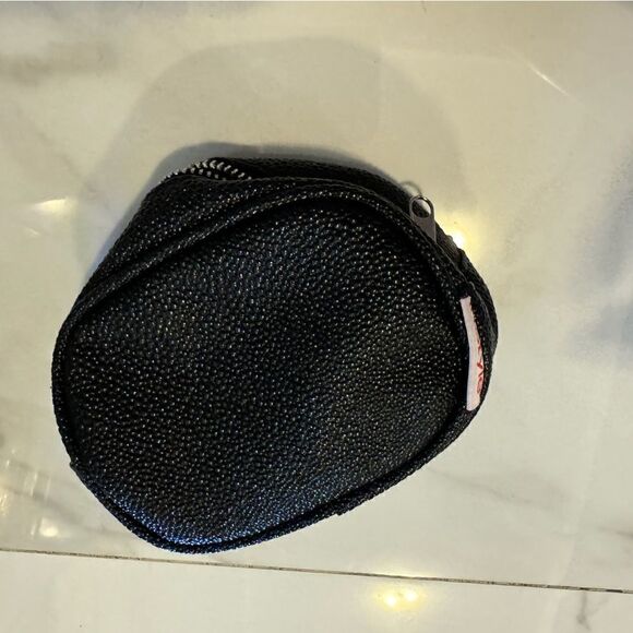 Instyle cute little black cosmetic bag #8 - Picture 1 of 4
